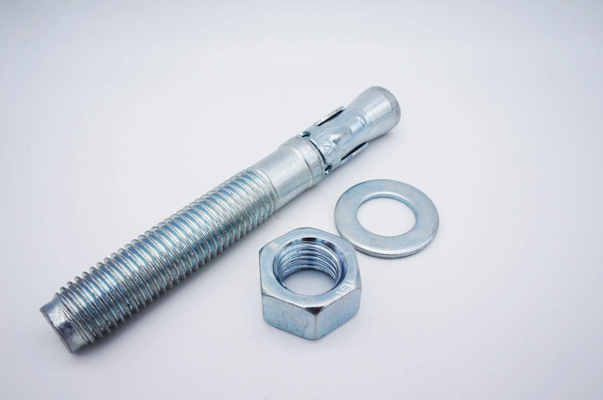 Custom M6-M24 Wedge Metal Anchor Bolts , Steel Zinc Plated Wall Anchor Bolts image 4